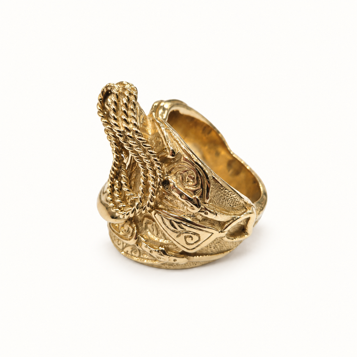 9ct Gold Ornate Rope Ring — detail view