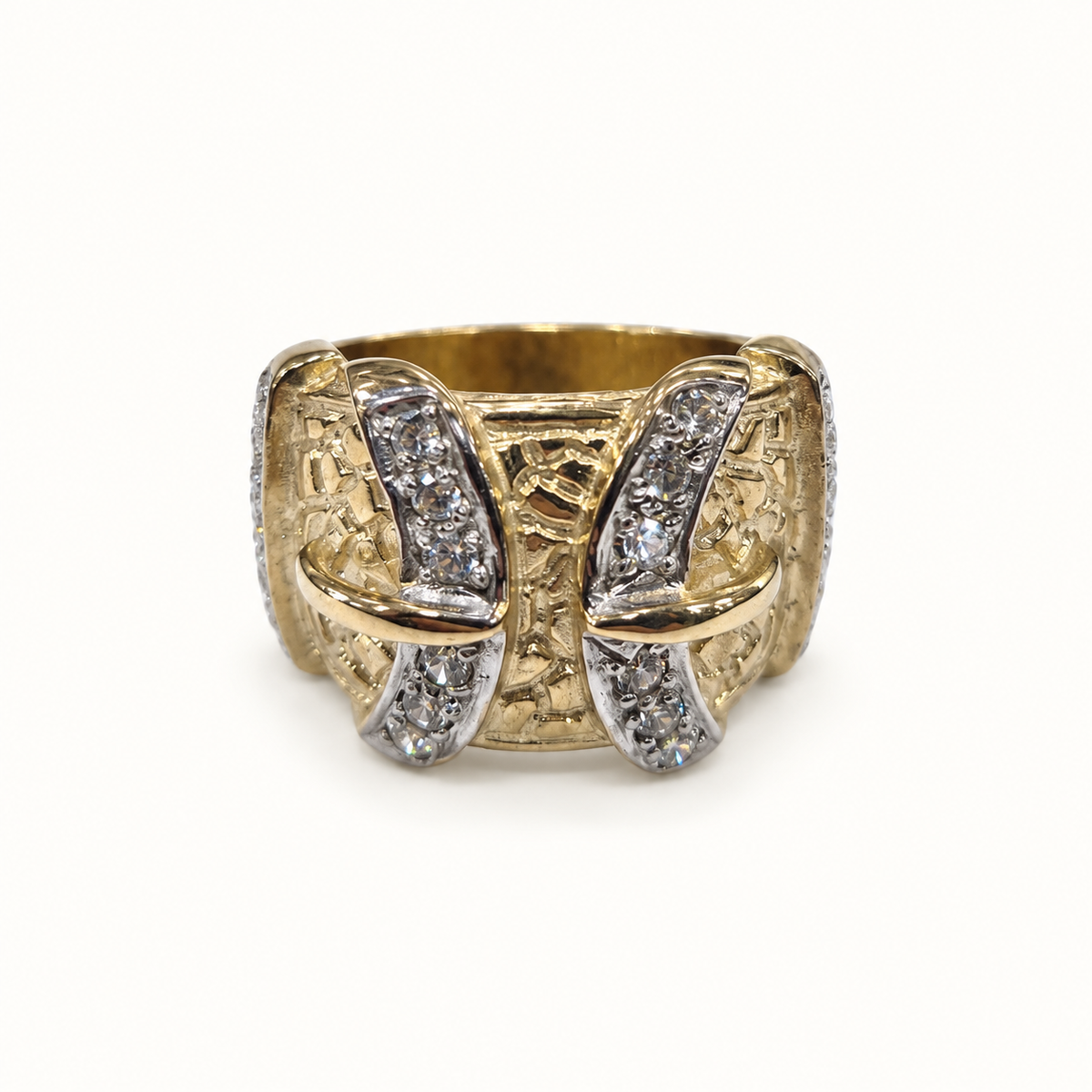 Men's 9ct gold ring, front view on ivory