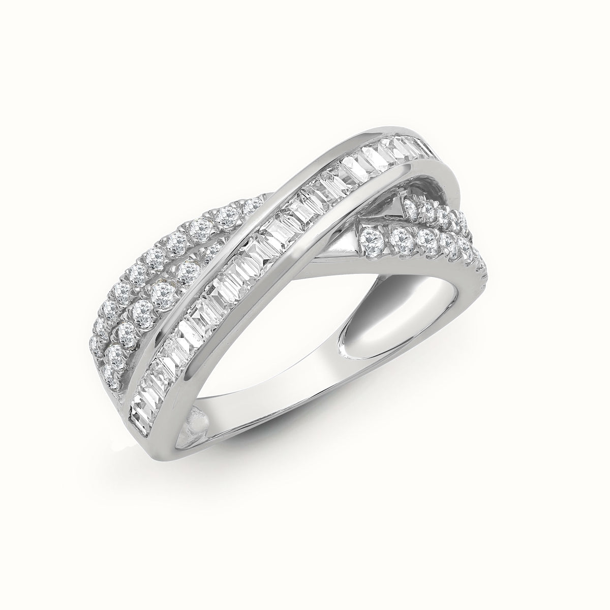 18ct White 1.14ct Round & Baguette Natural Diamond Ring