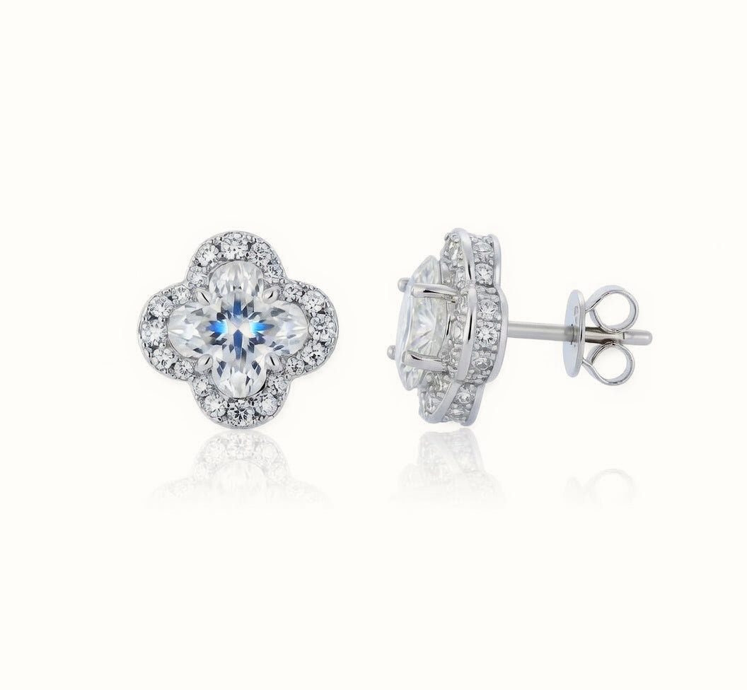 Sterling Silver CZ Set Clover Studs 4.0mm – AES266A