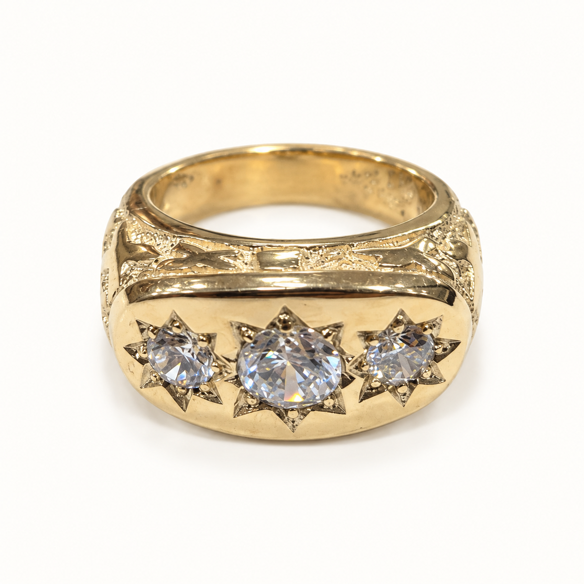 Men's 9ct yellow gold ring, front view on ivory