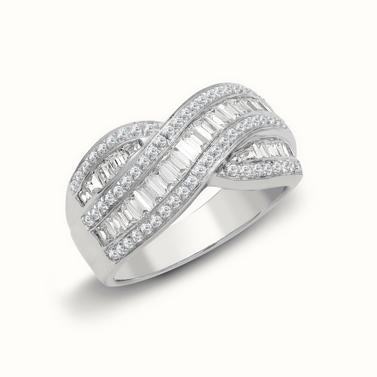 18ct White 1.09ct Round & Baguette Natural Diamond Ring