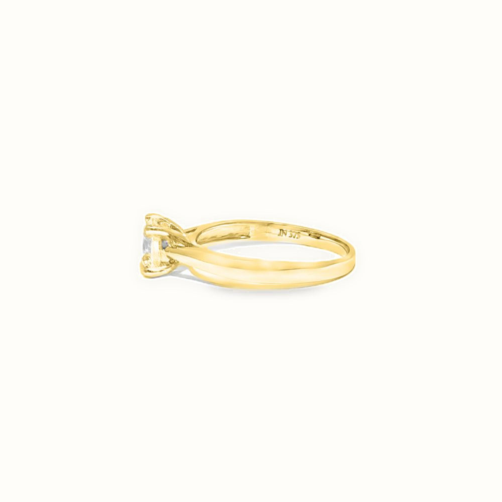 9ct Yellow Gold, 1.00ct Round Cubic Zirconia Wed-fit Solitaire Ring