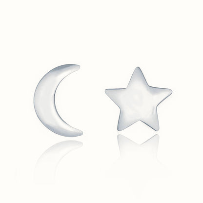 Sterling Silver Moon & Star Stud Earrings – AES161