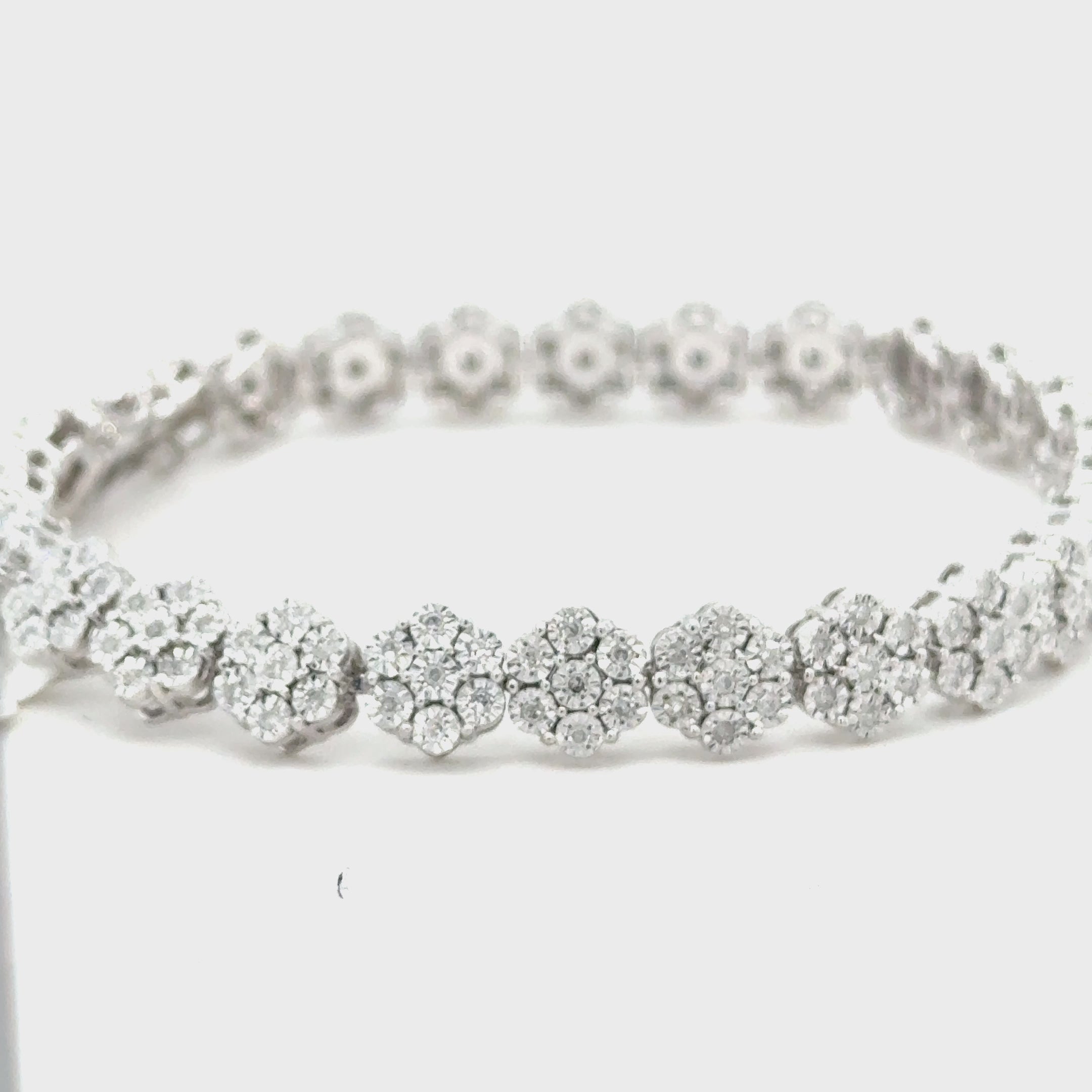 White Gold Diamond Daisy Bracelet